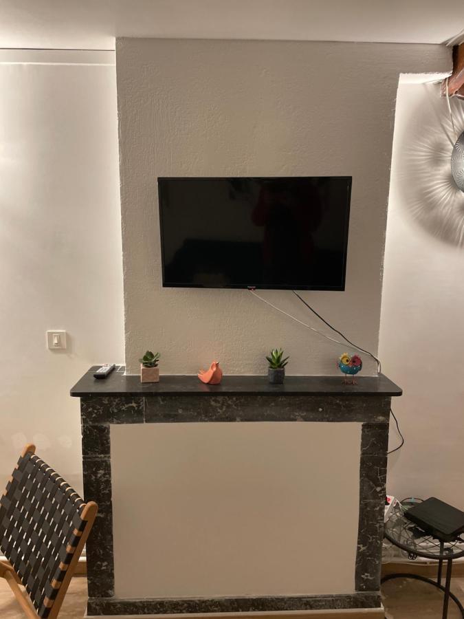 Triplex Plein Coeur Du Centre Historique Daire Charleville-Mézières Dış mekan fotoğraf